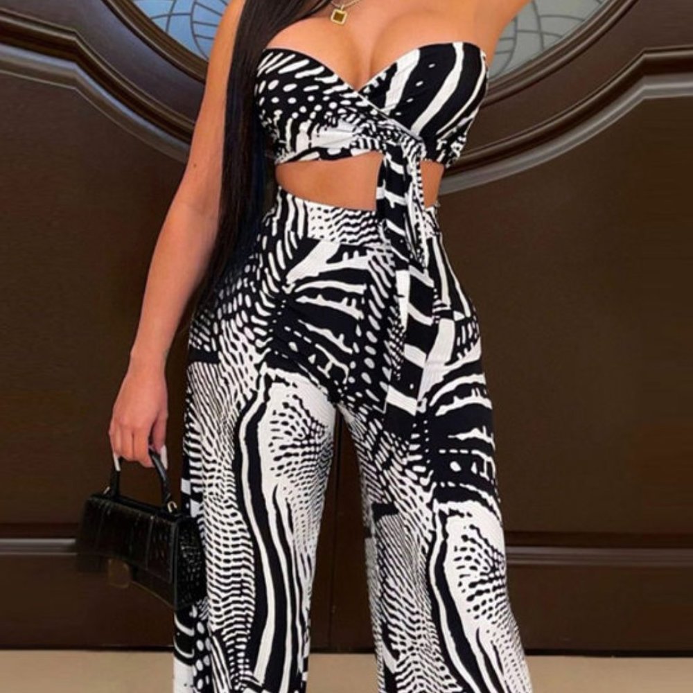 Black And White Plus Set